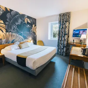 Logis La Grassinais Hotel